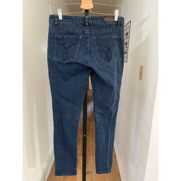 EUC Calvin Klein Women's Legging Jeans Size 10/30 Dark Wash Denim - Picture 2 of 5